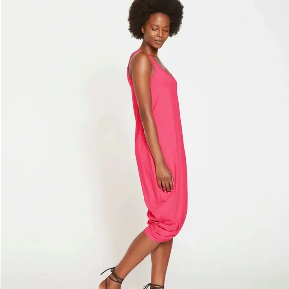 Universal Standard Sleeveless Iconic Geneva Dress, US Size M (18-20), Rose, NWT - Picture 3 of 12